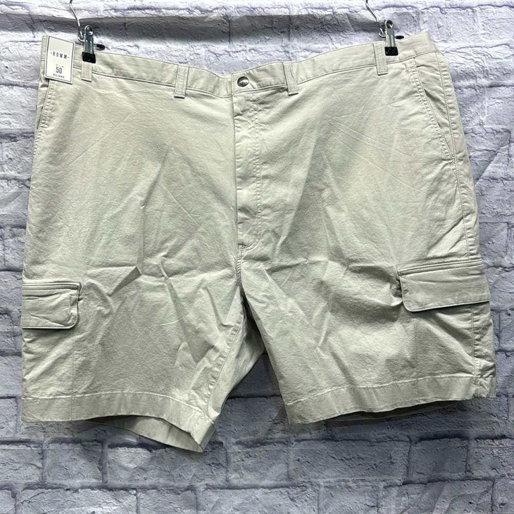 ROWM Stone Colored Cargo Shorts Size 50 NWT